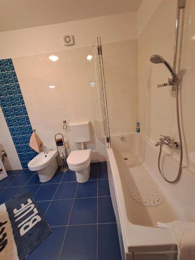 Apart Centar Umag Edda Joakima Rakovca 7 E 52470-Umag Ngoại thất bức ảnh