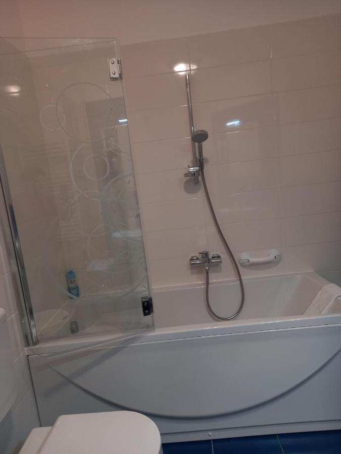 Apart Centar Umag Edda Joakima Rakovca 7 E 52470-Umag Ngoại thất bức ảnh